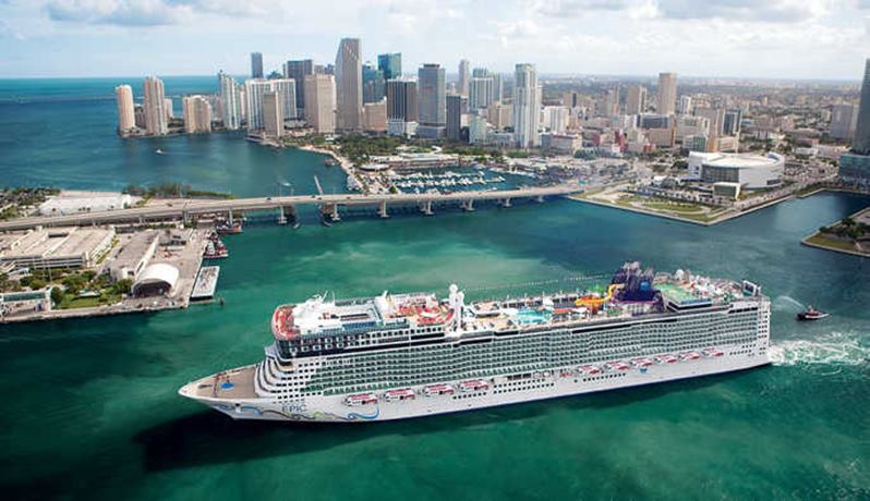 Miami Action Tour - Image 3